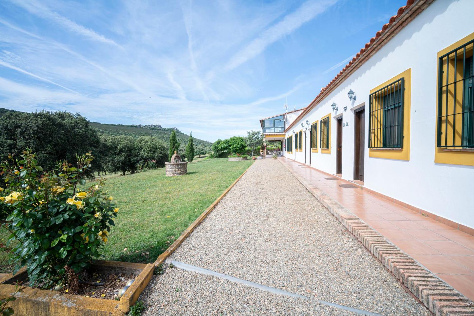 Casa Rural La Sierra De Monfraguee Malpartida De Plasencia Exterior photo