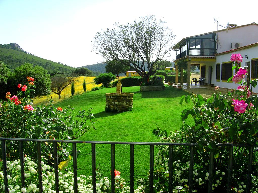 Casa Rural La Sierra De Monfraguee Malpartida De Plasencia Exterior photo